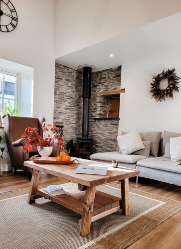 Chunky coffee table - coffee, rustic